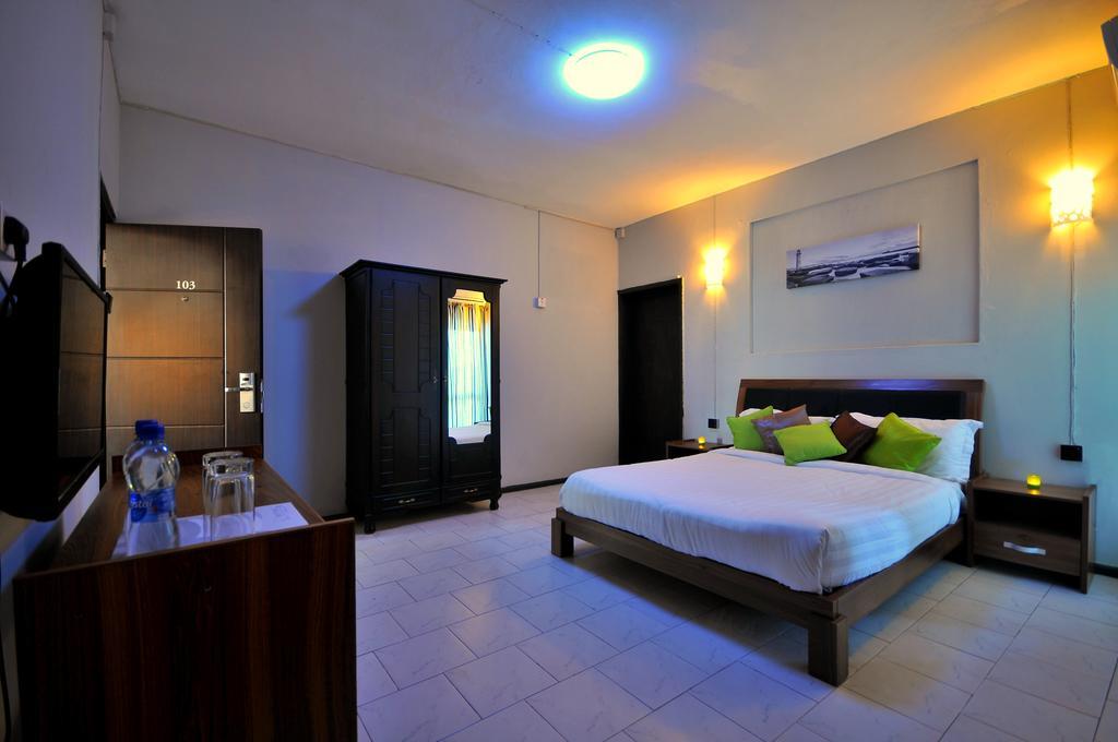 Flic-en-Flacq West Palm Inn חדר תמונה